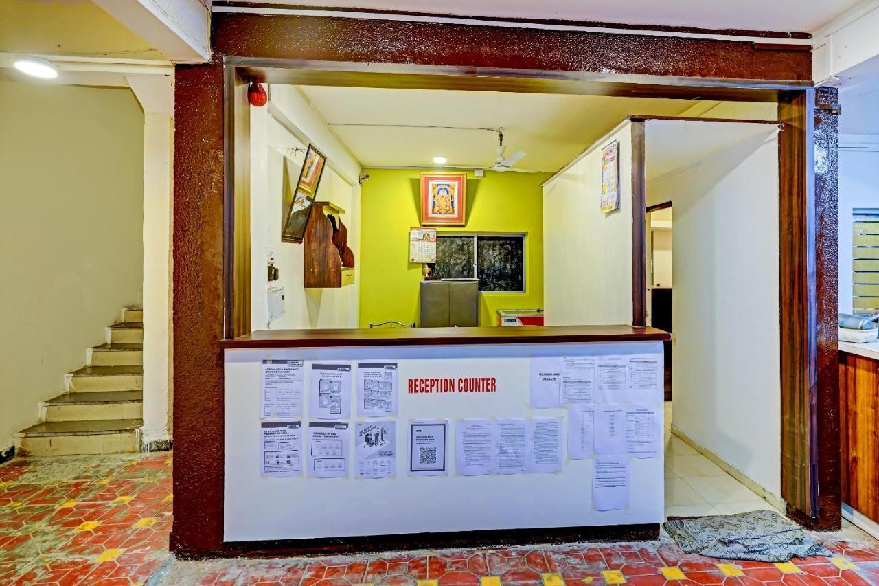 Amba Executive An Apartment Hotel Mundhva Exterior foto